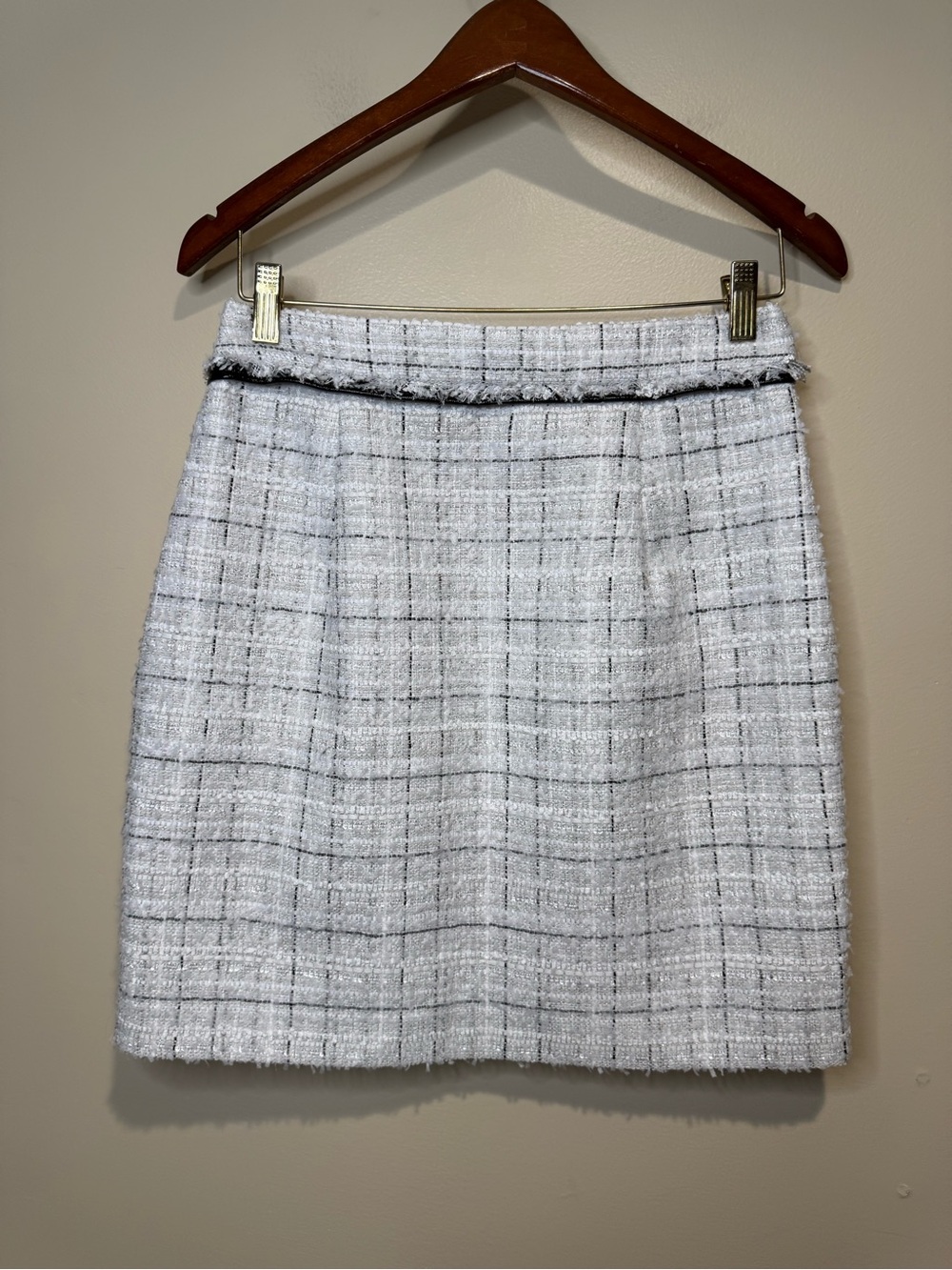 NWT Guess Sofia Mini tweed skirt size medium - Picture 7 of 10